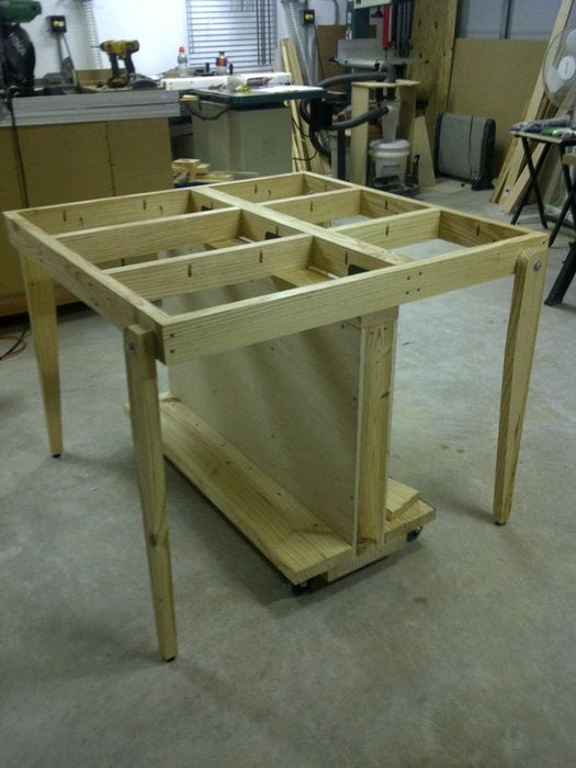 Rolling (and folding) assembly table by hianupam woodworking community